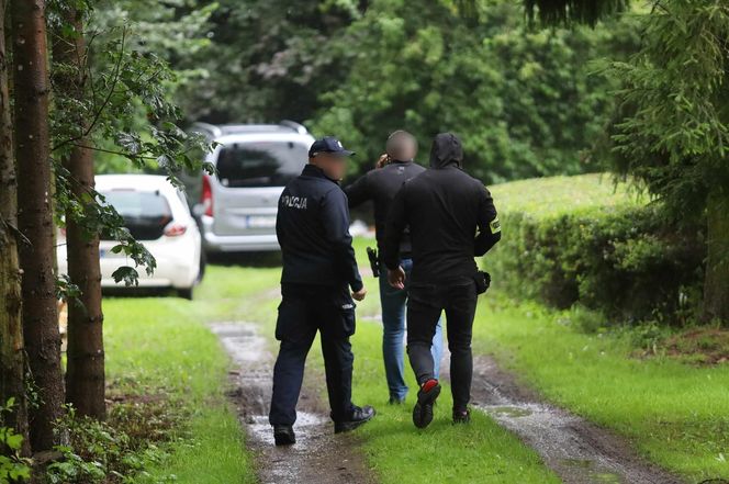 Zabójstwo pod Iławą. Nie żyje małżeństwo. Policja zatrzymała syna ofiar