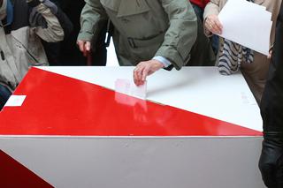 Wybory 2010 na prezydenta, WAŁBRZYCH, kto wygrał: Mirosław Lubiński 