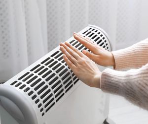 Masz zimno w domu? Oto 5 najlepszych sposobów na dodatkowe ogrzewanie w 2026 roku