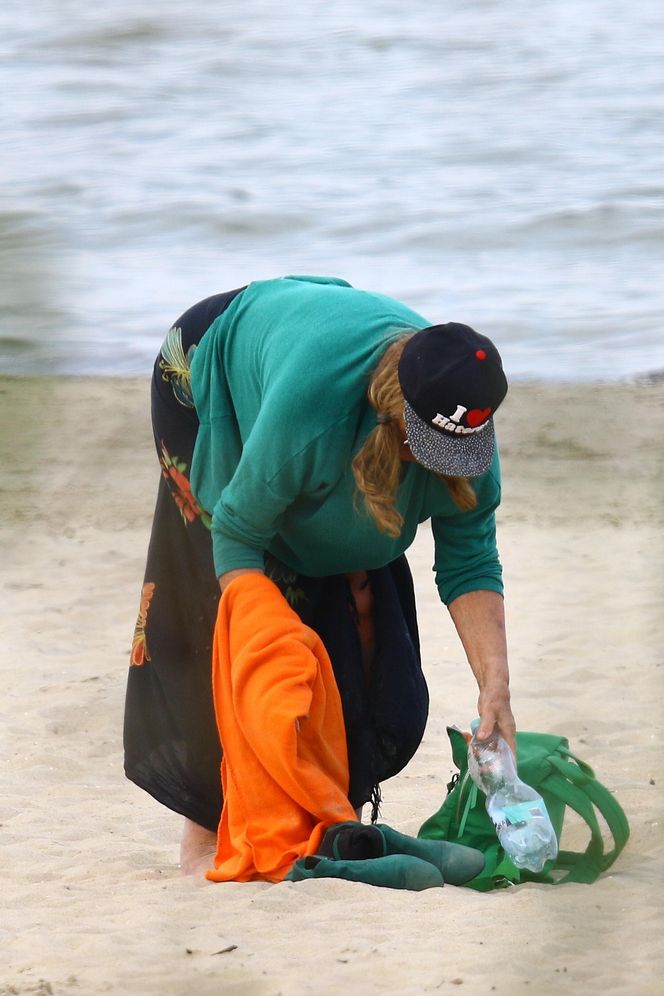 Agnieszka Fitkau-Perepeczko na plaży w Sopocie