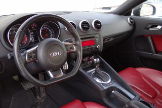 Audi TT 2.0 TFSI quattro S tronic