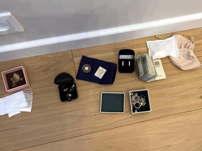 Niemieccy policjanci rozbili gang oszustów z Warszawy. Straty seniorów sięgają fortuny