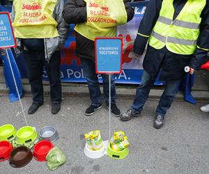 Protest pracowników Poczty Polskiej w Warszawie