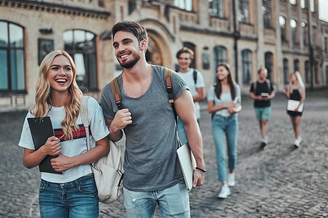 Matura zdana? Czas na studia. Najlepiej na GWSH w Katowicach