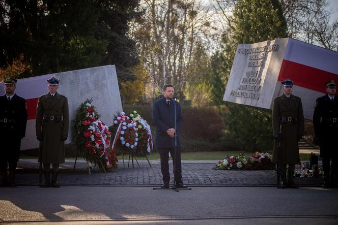 Trzaskowski na obchodach 12. rocznicy katastrofy smoleńskiej
