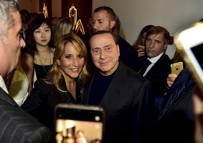 Silvio Berlusconi z kobietami