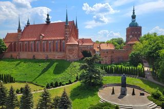 To najlepsze miejsca w woj. warmińsko-mazurskim na weekendowy wypad. Sztuczna inteligencja wybrała