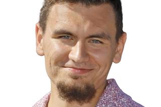 Jak kiedyś wyglądał Conan Kaźmierski? Po nieśmiałym chłopaku nie ma już śladu. Dziś podbija show-biznes z mamą 