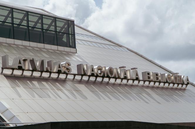 Biblioteka Narodowa Łotwy w Rydze - byliśmy w środku. Zobacz zdjęcia budynku w kształcie góry