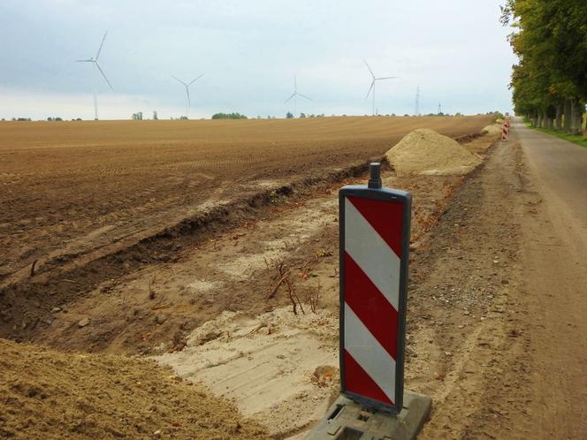 Trwa przebudowa drogi w Okolicy Ostrowąsów