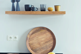 Kuchnia biała z drewnem. Inspiracje