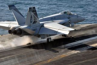 Kolejny Super Hornet utracony przez US Navy. Morze Czerwone nie jest dla nich łaskawe