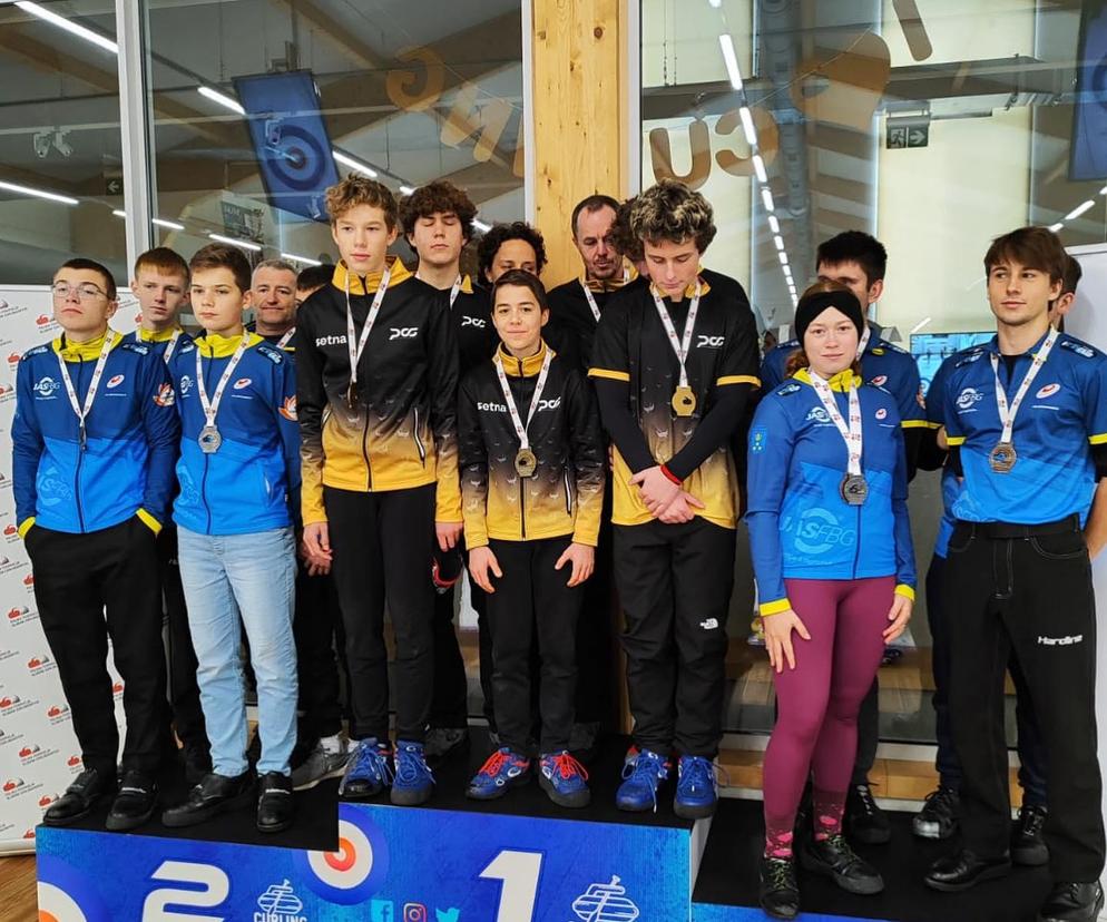 Łódzki curling ma się dobrze! Juniorzy wracają z medalami mistrzostw Polski
