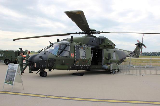  Niemiecki śmigłowiec wielozadaniowy NH90 - ILA24