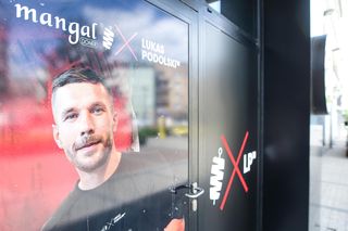 Nowy biznes Lukasa Podolskiego