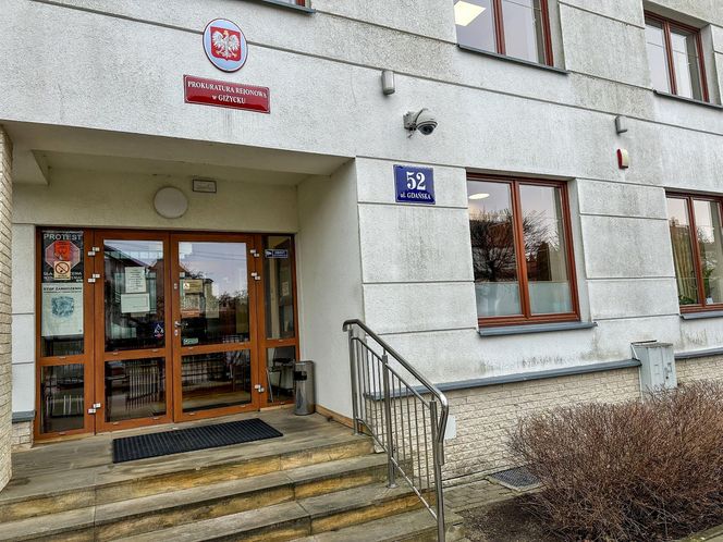 Pożar trzcinowiska nad jeziorem Dargin. Dwóch mężczyzn z zarzutami! Makabra na Mazurach