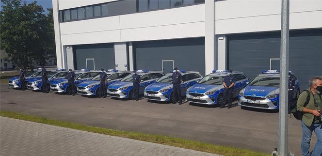 Nowe radiowozy trafiły do policji