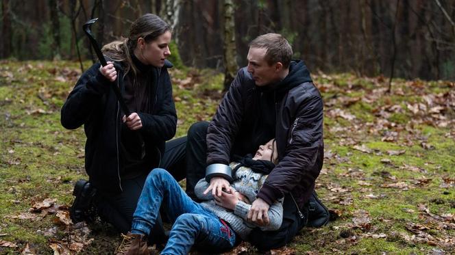 Na dobre i na złe odc. 886: Kubuś (Wiktor Trojan), Żaneta (Oliwia Adamowicz), Alek (Szymon Wróblewski)