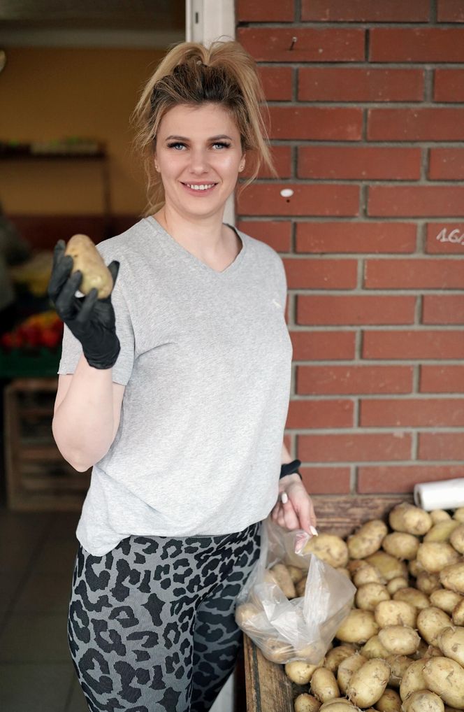 Euforia na straganie! Młode ziemniaczki z Polski robią furorę
