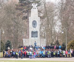 Sobotni parkrun jak zwykle przyciągnął tłumy. To wyjątkowy bieg w samym sercu Katowic ZDJĘCIA