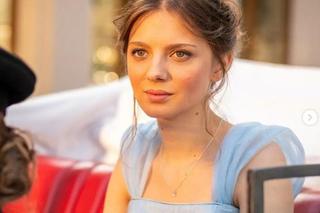 Weronika Humaj (Ania i Kasia w Stuleciu Winnych) w przedstawieniu TVP Kopciuszek