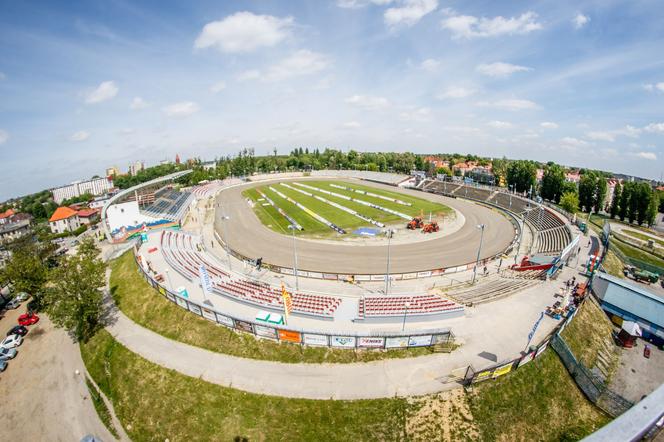 Remont Stadionu Miejskiego w Ostrowie na ostatniej prostej [POSŁUCHAJ]