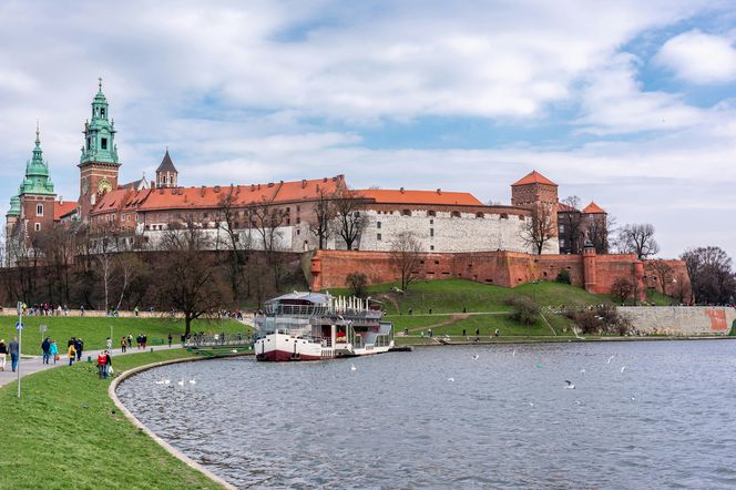 Noc Muzeów 2026 w Krakowie. Instytucje odsłaniają przed zwiedzającymi niedostępne przestrzenie