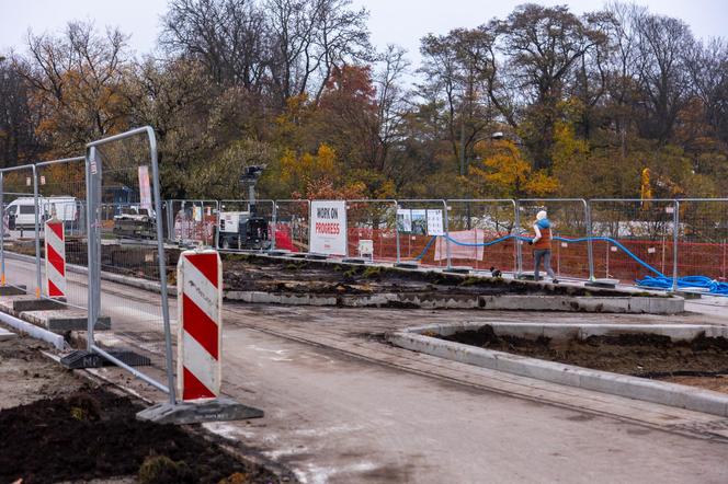 Remont placu Na Rozdrożu, listopad 2023