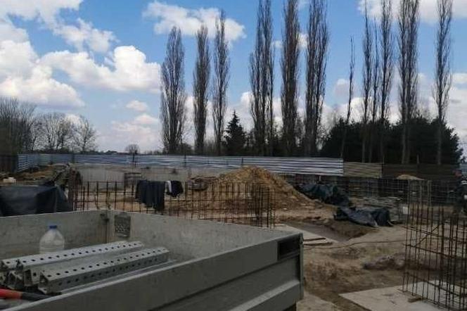 Budowa nowego magazynu Banku Żywności w Siedlcach trwa na działce przy ul. Starzyńskiego
