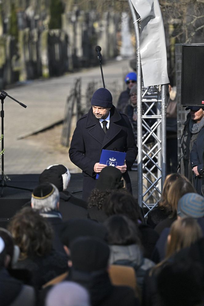 Ostatnie pożegnania Mariana Turskiego. Spocznie na Cmentarzu Żydowskim w Warszawie