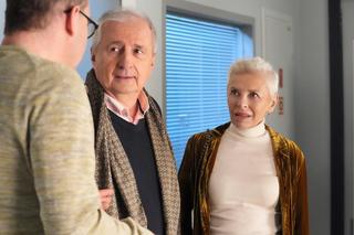 Barwy szczęścia odc. 3013. Marek Złoty (Marcin Perchuć), Krzysztof Jaworski (Jacek Kałucki), Krystyna (Hanna Bieluszko) 