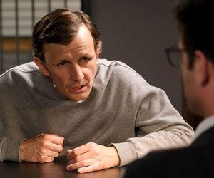 M jak miłość odc. 1872 po wakacjach. Święcicki (Artur Paczesny), jego brat Błażej (Adrian Budakow)