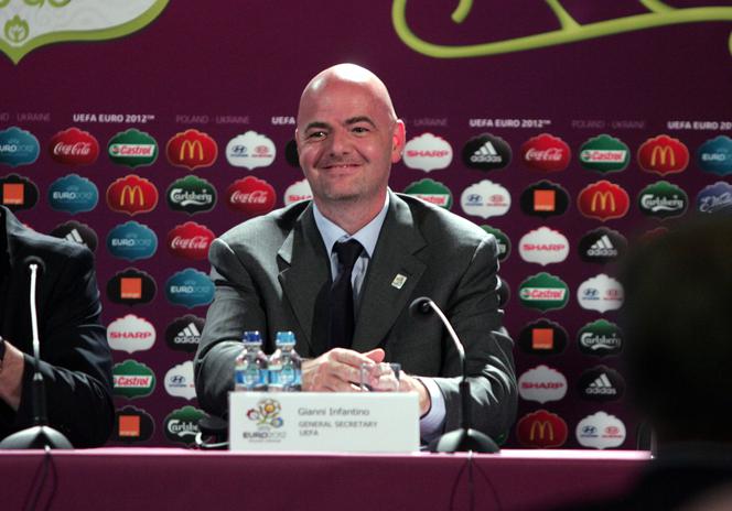 Wiemy ile zarobił w 2022 roku szef FIFA Gianni Infantino. Miliony na koncie Szwajcara