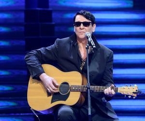 Maciej Maleńczuk - życie i twórczość charyzmatycznego artysty