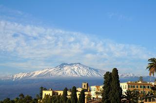 Wulkan Etna urósł o 37 metrów - jak to możliwe?