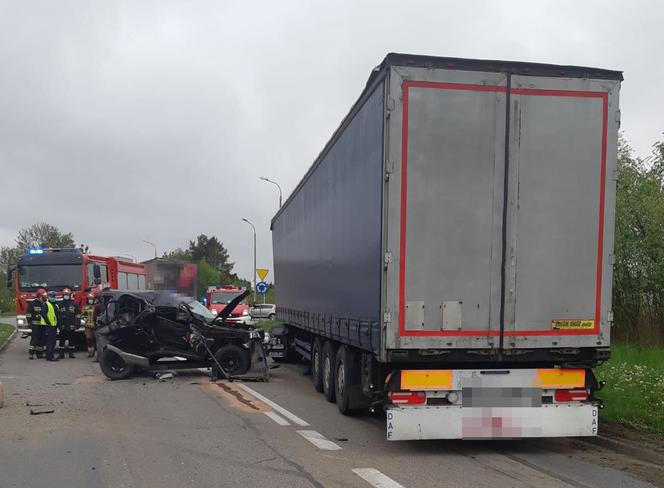 Dwie ciężarówki i osobówka rozbite na trasie Kwidzyn-Bądki