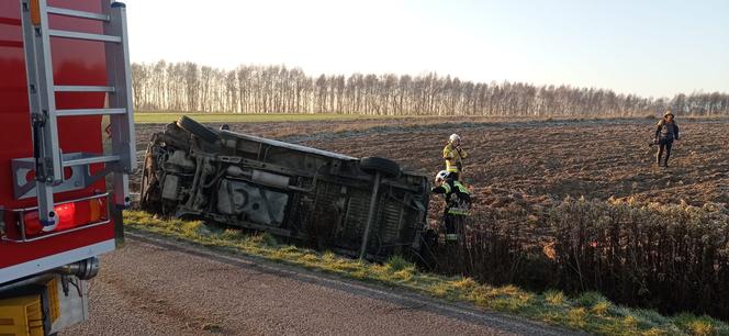 Wypadek busa w Szynwałdzie