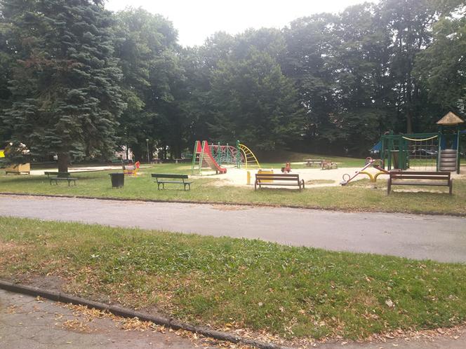 Park przy Dąbrowskiego w Rzeszowie