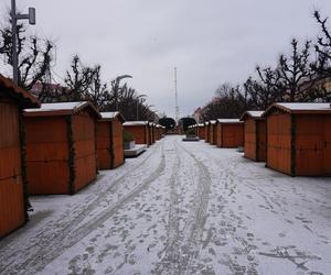 Jarmark Bożonarodzeniowy przed otwarciem