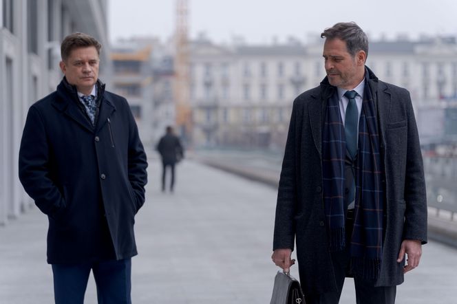 Przyjaciółki 25 sezon, odc. 302. Wiktor (Paweł Deląg), Tomasz (Piotr Grabowski)