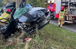 Tragiczny wypadek w Zalesiu. Nie żyje 23-letni kierowca BMW