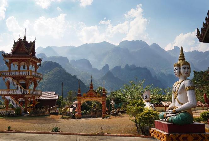 Laos - Jest jedynym państwem regionu pozbawionym dostępu do morza