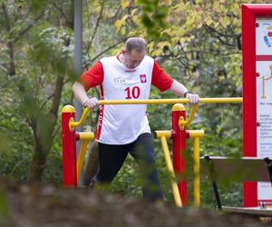 Były minister z PiS Robert Telus na siłowni