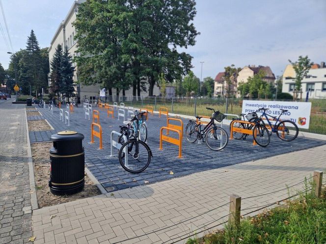 Nowy parking rowerowy w Lesznie
