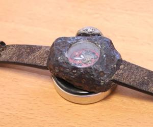 Ten zegarek, który powstał z prawdziwej asteroidy!