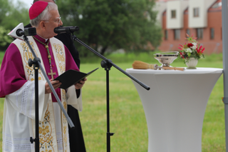  Kraków: pobłogosławiono plac pod budowę Kampusu Jana Pawła II