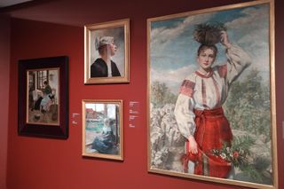 Muzeum Narodowe w Lublinie historię sztuki buduje na nowo. Wystawa Co babie do pędzla?! jest już gotowa