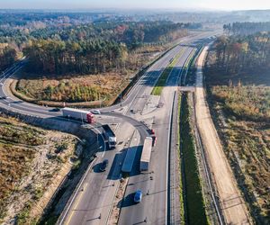 Tak wygląda obecnie budowa I części obwodnicy Zawiercia i Poręby. Ta część kończy się na węźle Kromołów