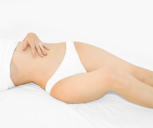 Pieczenie pochwy: przyczyny. Objawem jakiej choroby może być piekący ból pochwy?