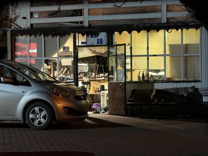 Napad na stację paliw w Markach! Sprawca zranił nożem pracownika i uciekł z pieniędzmi